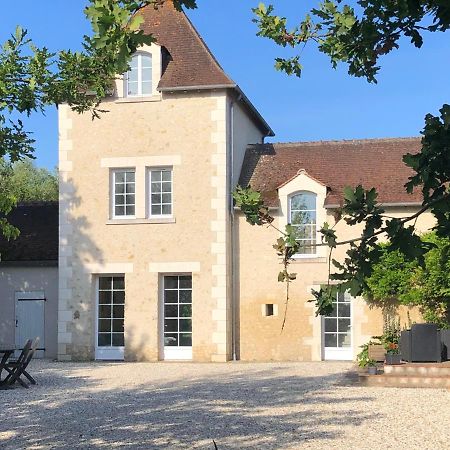 La Tour De La Conterie Bed & Breakfast Beaumont-Village Exterior photo
