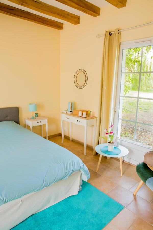 La Tour De La Conterie Bed & Breakfast Beaumont-Village Exterior photo